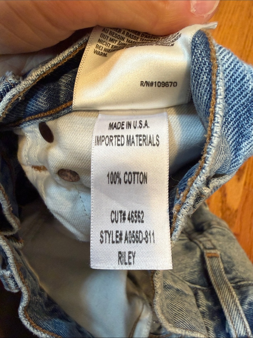Agolde Riley Jeans size 23 - Picture 4 of 4